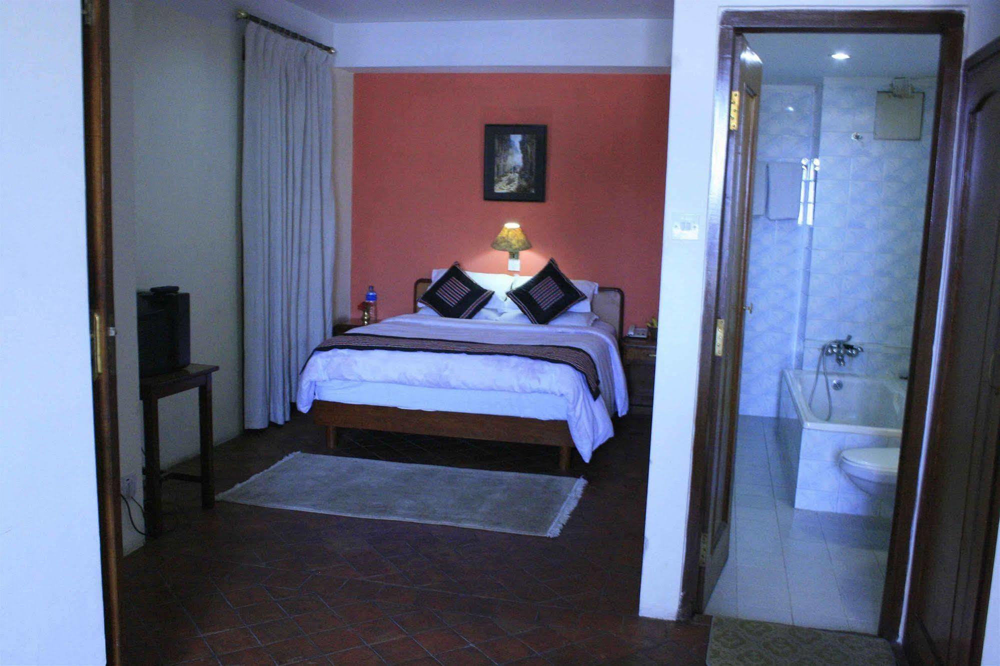 Heritage Home Hotel And Guest House Katmandu Dış mekan fotoğraf